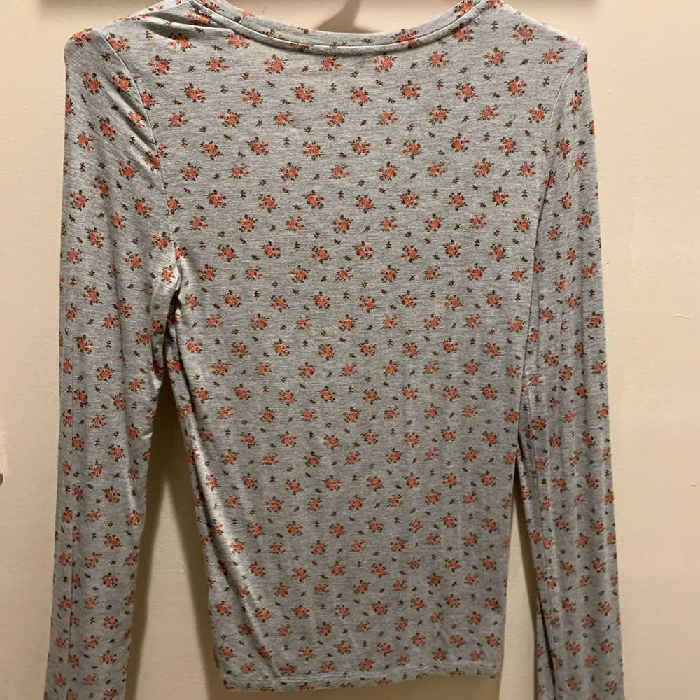 Shirt - Picture 2 of 2